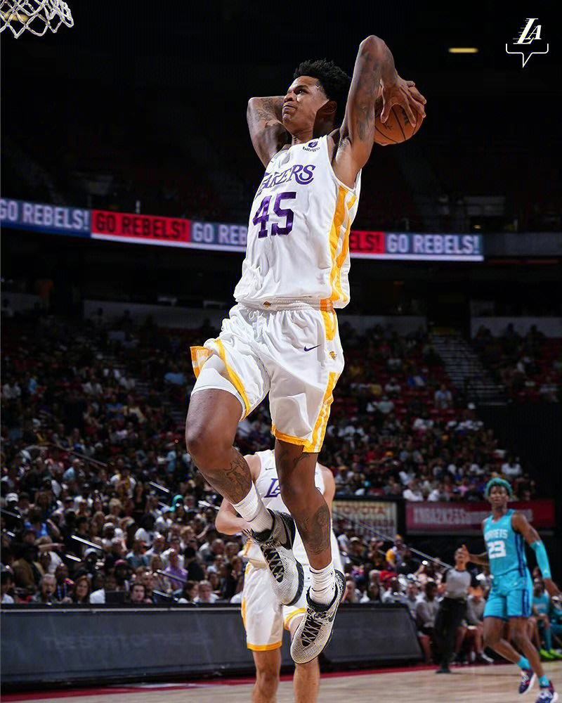 新人王:谁将成为本赛季最耀眼的新人 新人王:谁将成为本赛季最耀眼的新人