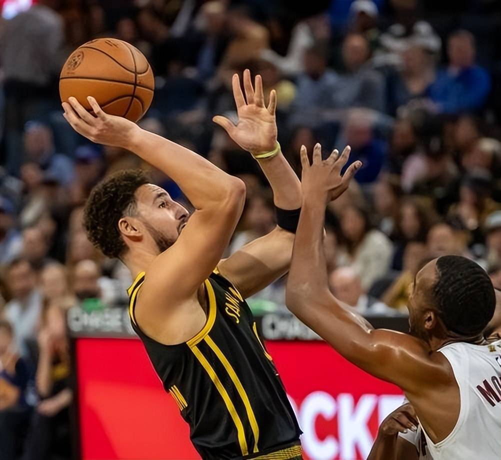 包含火力全开:北京队三分球命中率高达38%,外线火力爆棚!的词条 包含火力全开:北京队三分球命中率高达38%,外线火力爆棚!的词条